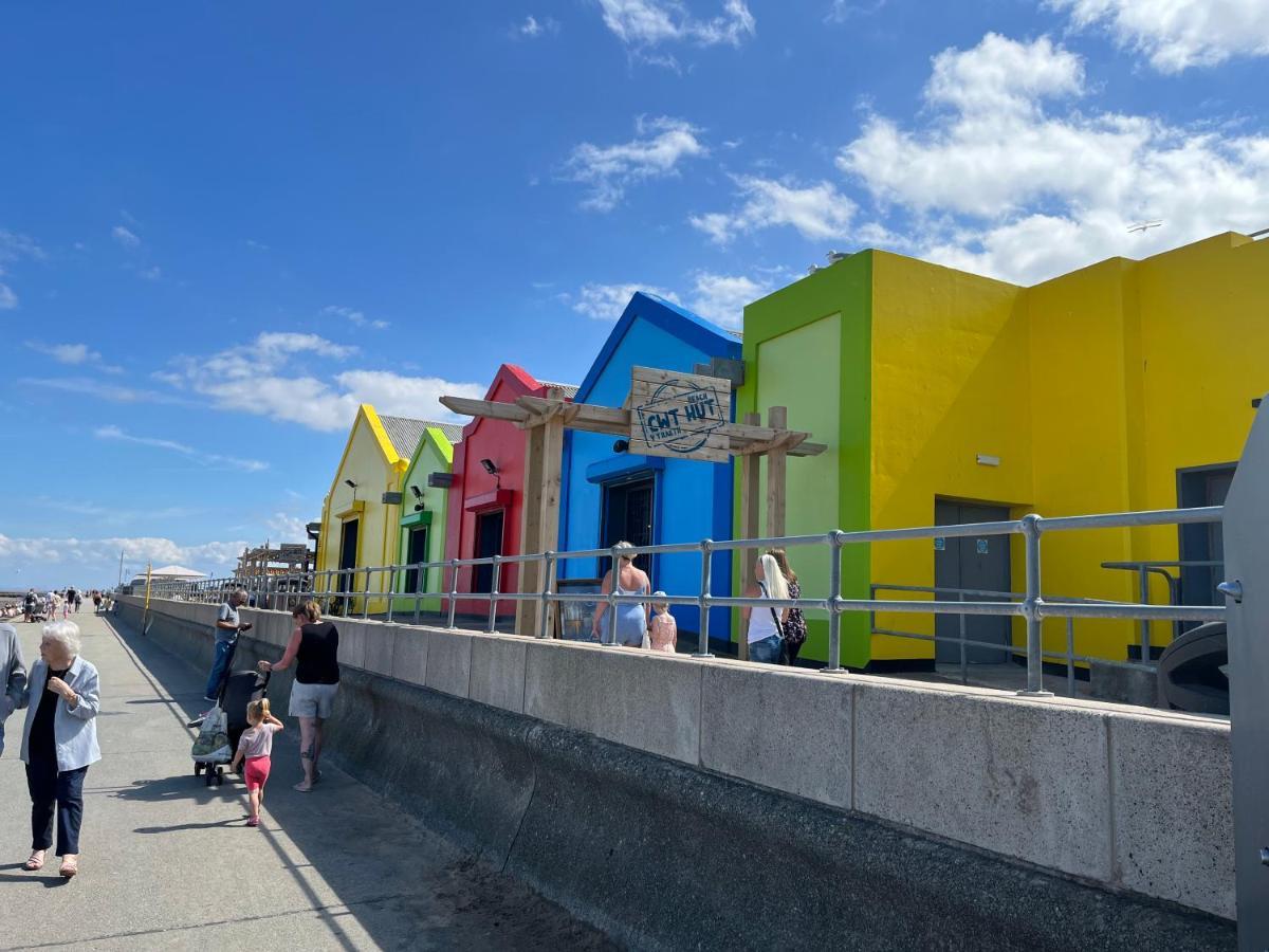 Dog Friendly Lovely Caravan By Beach Prestatyn N Wales 6 Berth Read Full Host Details Before Booking Mon In To Fri Out Fri In To Mon Out Mon To Mon Fri To Fri Only Buitenkant foto